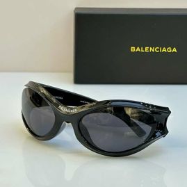Picture of Balenciga Sunglasses _SKUfw55480623fw